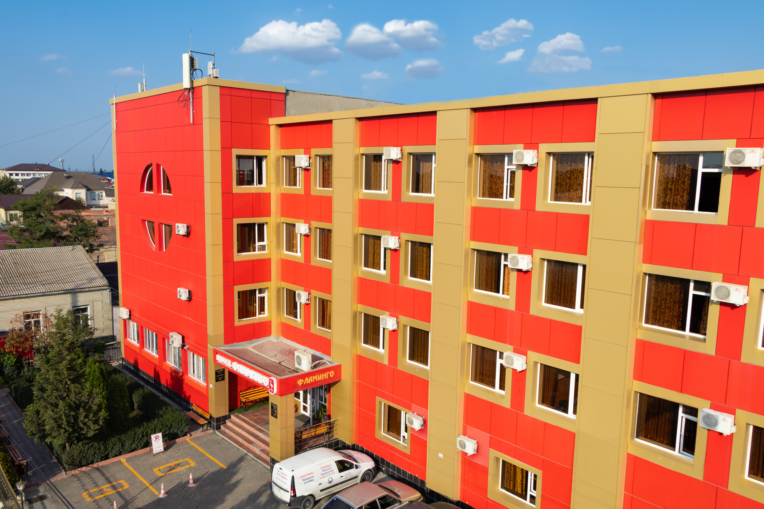 Hotel "Flamingo"