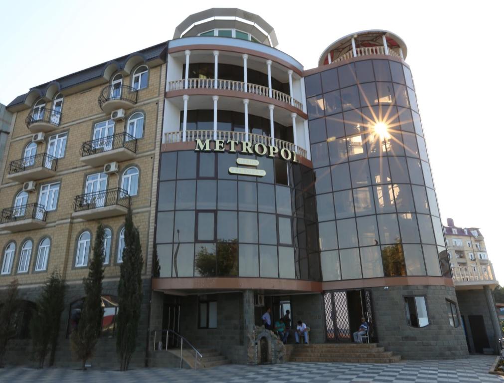Отель Метрополь
