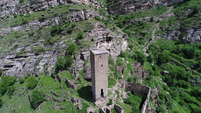 Боевые башни в  с. Старый Кахиб